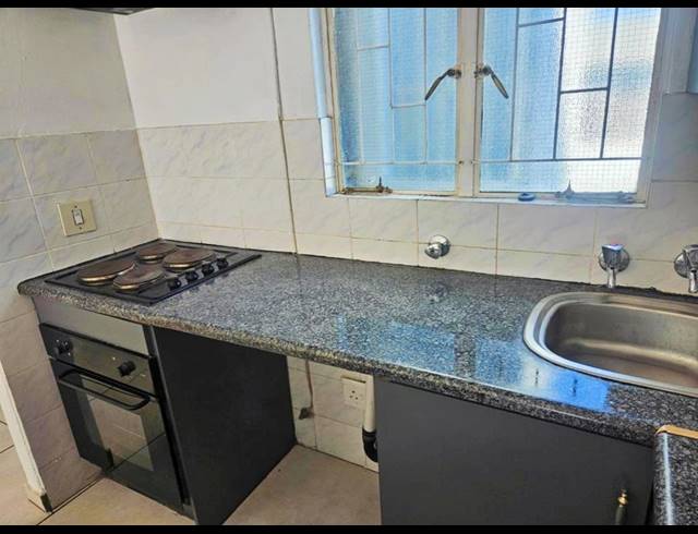 2 BEDROOM TOWNHOUSE FOR SALE IN MULBARTON